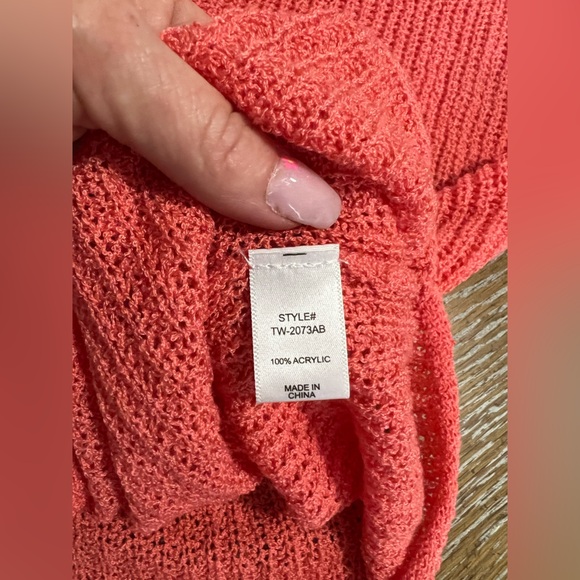 Zenana|V-neck Sweater|Size Medium - Picture 7 of 7